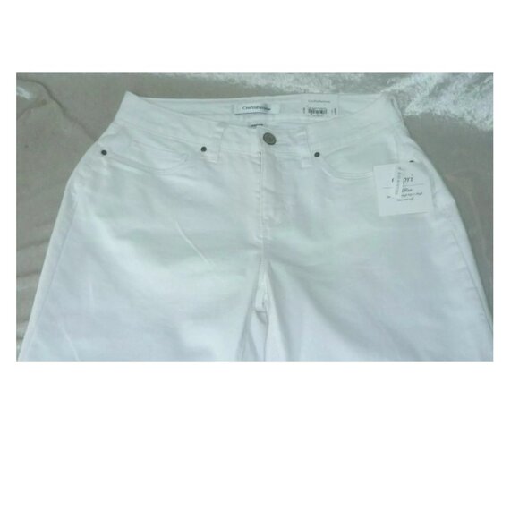 Women's Denim Capris Croft & Barrow Classic Stretch size 6, 18 NEW - Picture 3 of 4